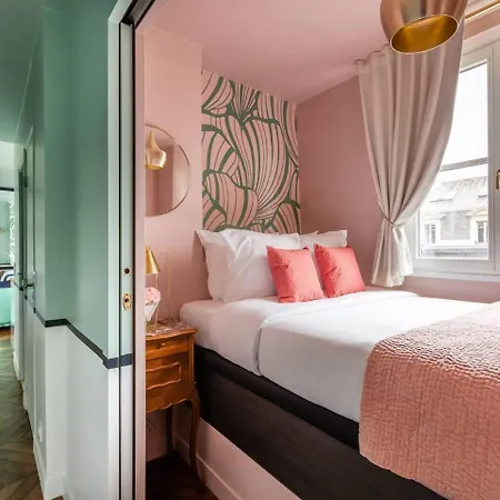 Merveil - Luxury - Champs Elysees - Royale I Paris