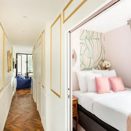 Merveil - Luxury - Champs Elysees - Royale I * Paris