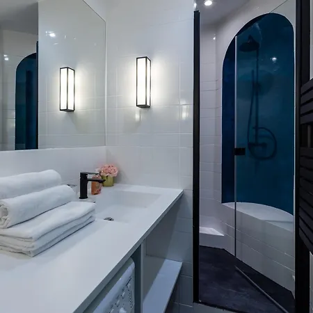 Merveil - Luxury - Champs Elysees - Royale I Paris